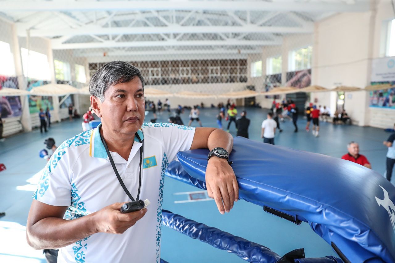 Галым Кенжебаев ушел с должности главного тренера сборной по боксу Казахстана