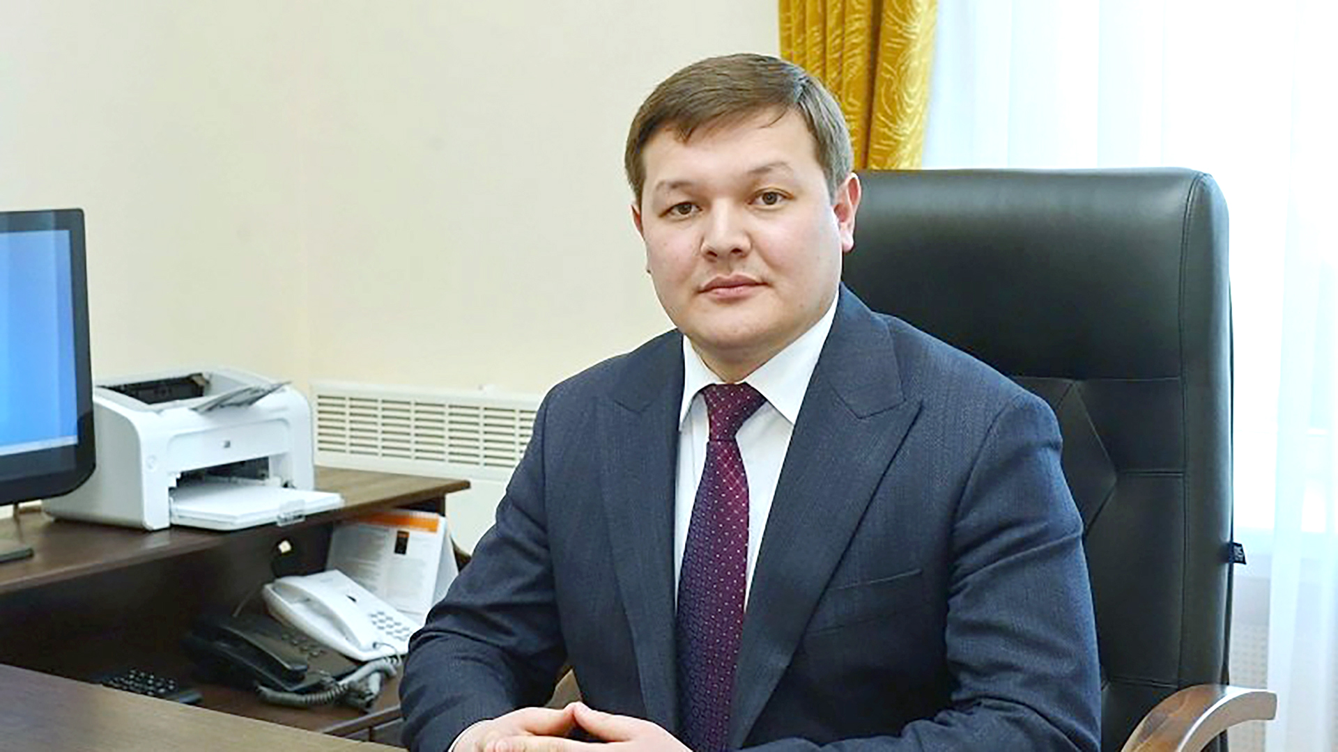 Асхат Оралов освобожден от должности вице-министра информации и общественного развития