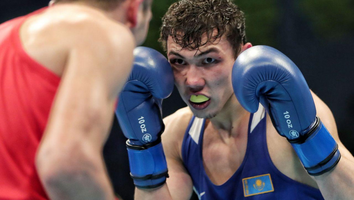Два казахстанских боксера прошли первый этап ЧМ в Белграде