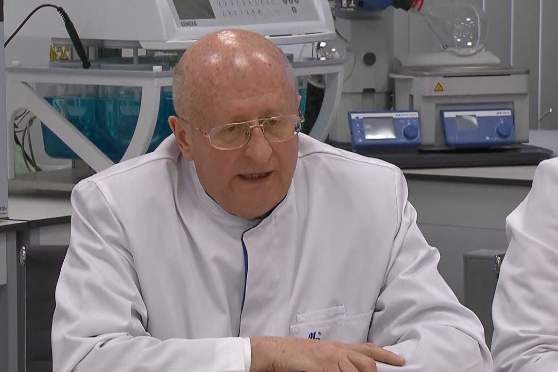 Создатель "Спутник V" высказал свои опасения по поводу "Омикрона"