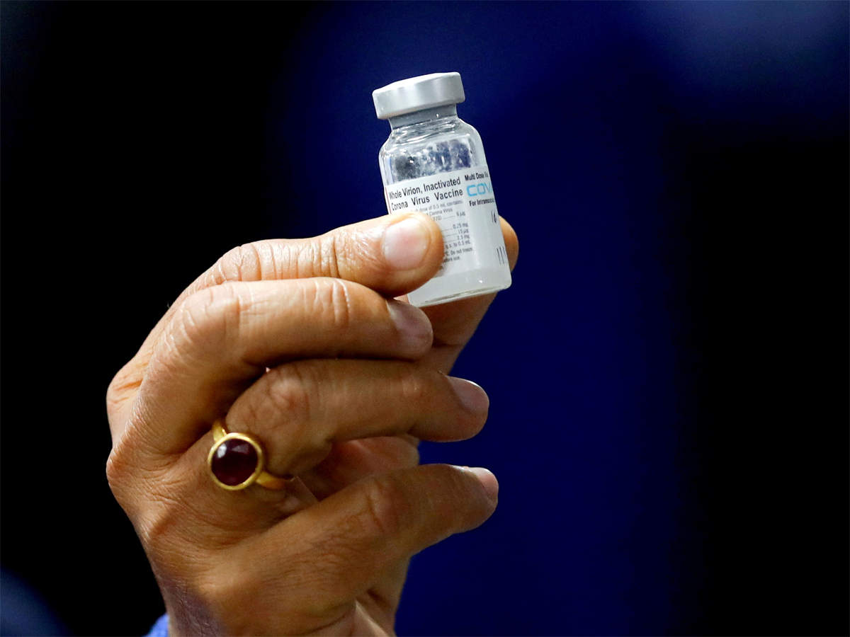 Почти 4000 жителей ЗКО привились новой для региона китайской вакциной от КВИ