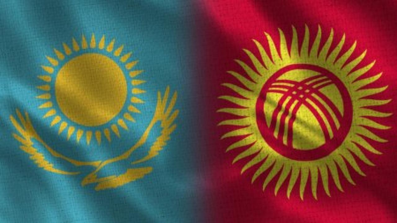 Президент Кыргызстана выразил соболезнования в связи с ЧП близ Тараза