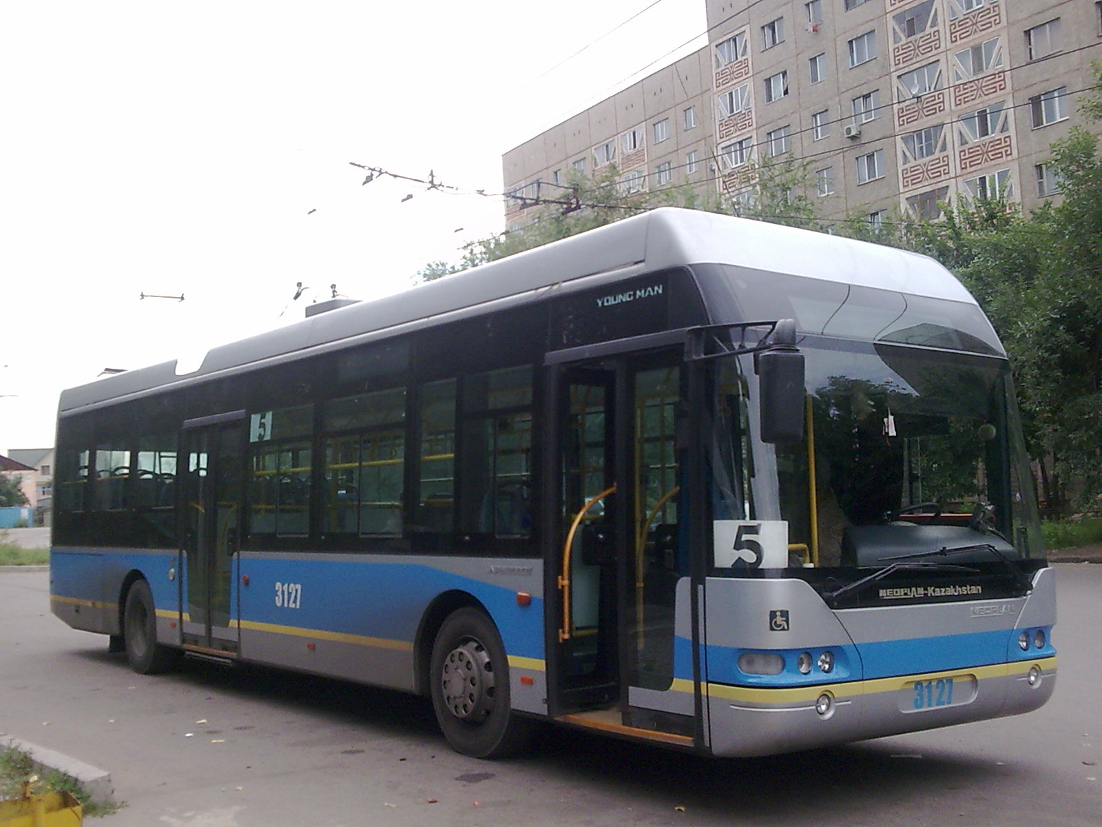 Общественный транспорт в Алматы будет работать в выходные