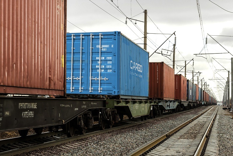 Роутеры на 4 млн тенге украли из грузового поезда в Алматинской области