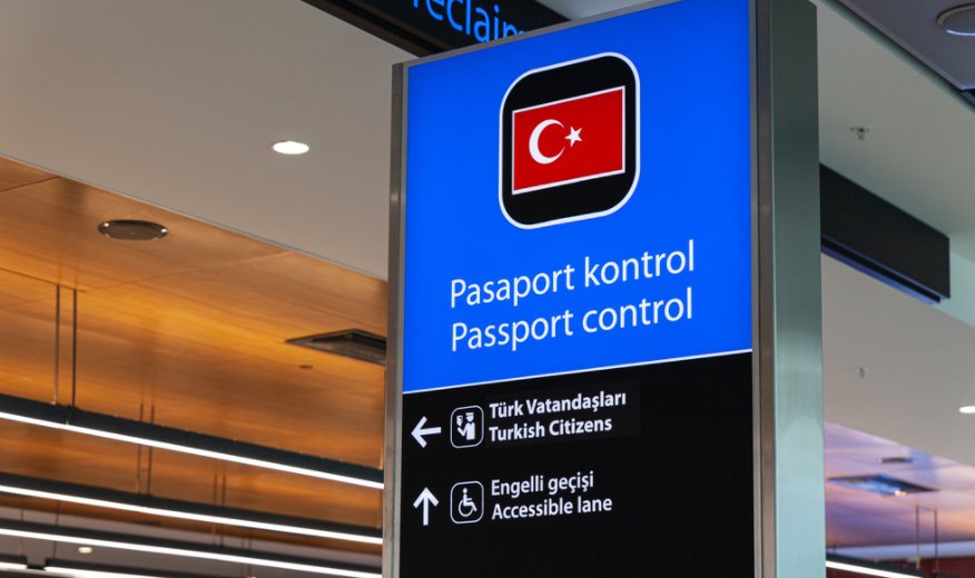 Турция не ослабит карантинные требования для туристов 