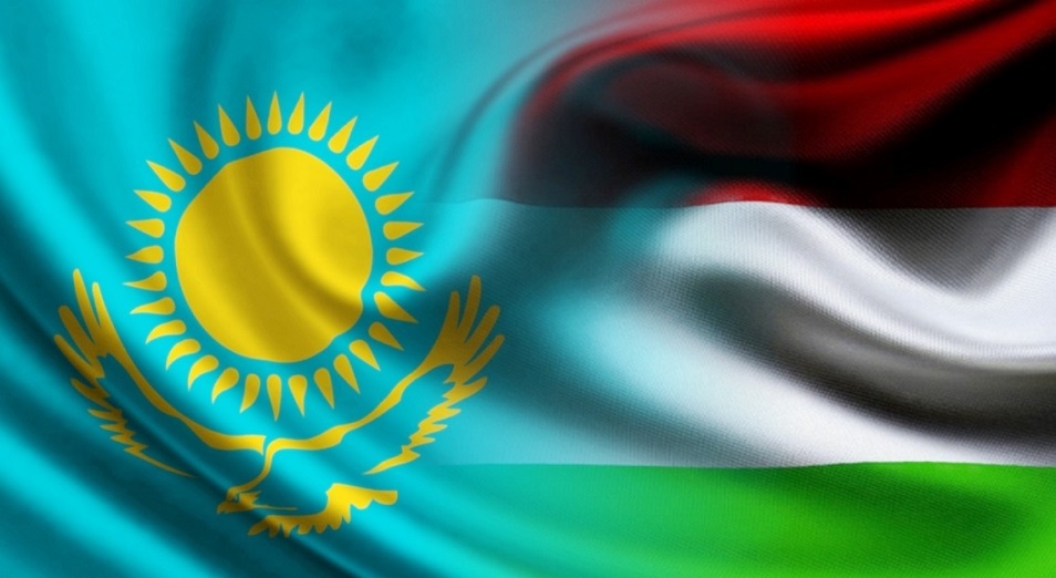 Казахстан и Венгрия подписали ряд инвестиционных меморандумов