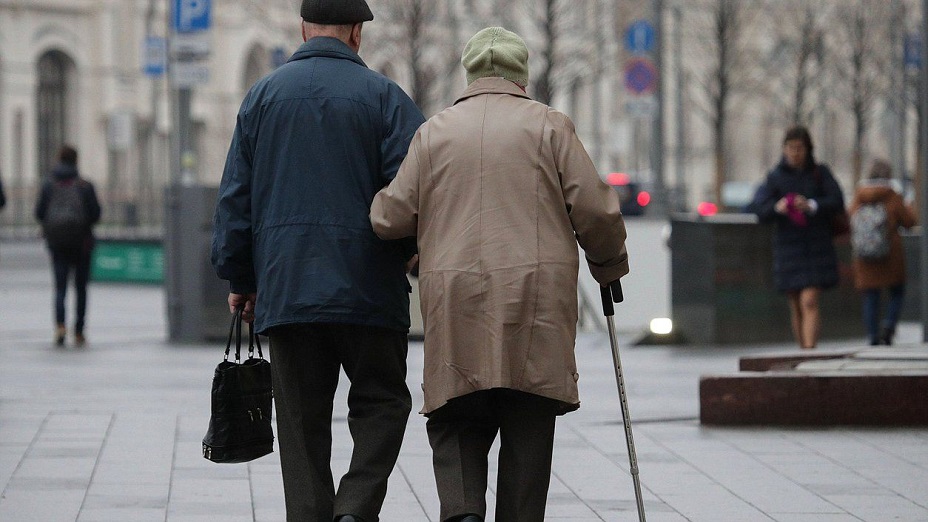 6,3 млрд тенге переплатили в Казахстане двойным пенсионерам