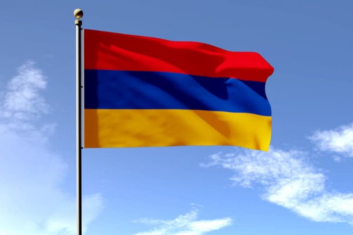 В Армении разрешили увольнять невакцинированных работников